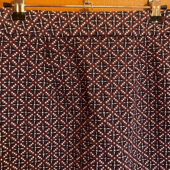 W&W ONCE LOFT Petite Geo Shift Skirt - Picture 6 of 6